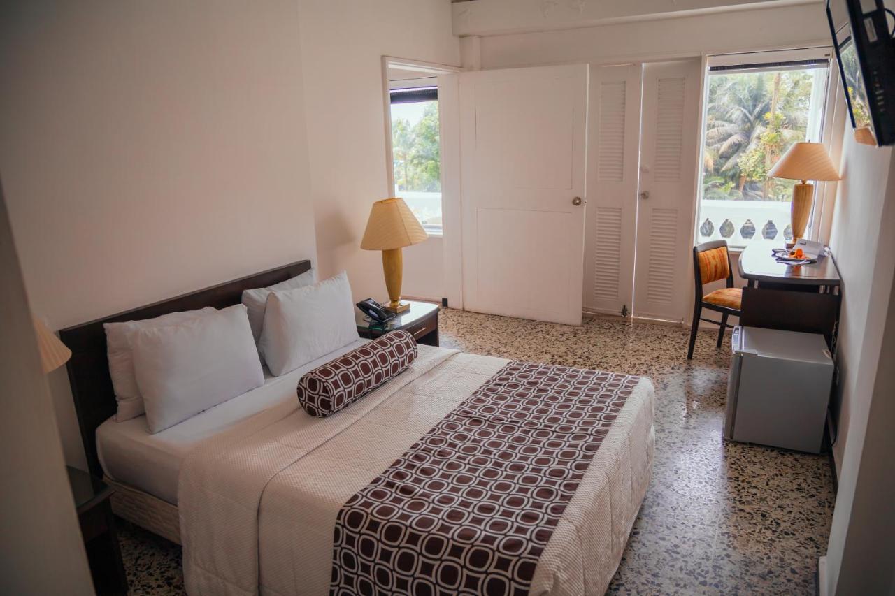 Hotel Tequendama Inn Estacion Buenaventura Bagian luar foto