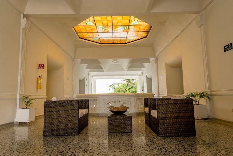 Hotel Tequendama Inn Estacion Buenaventura Bagian luar foto