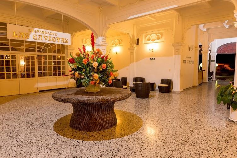Hotel Tequendama Inn Estacion Buenaventura Bagian luar foto